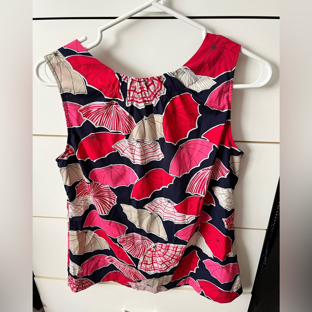 Banana Republic sleeveless blouse